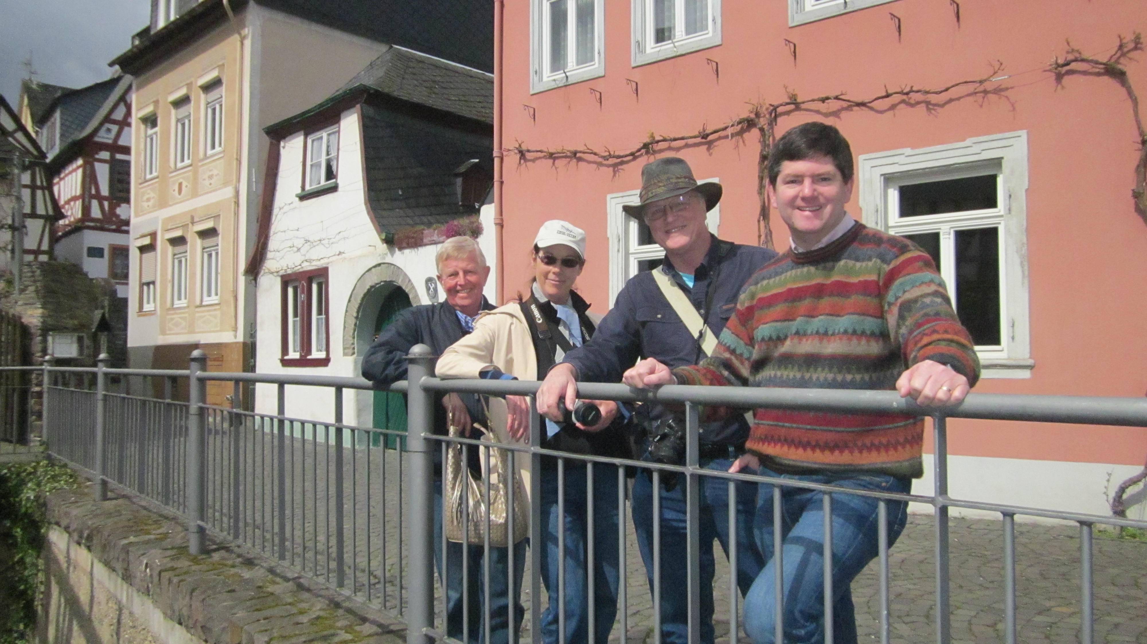 FRIENDS ON RIVER TOUR DARMSTADT